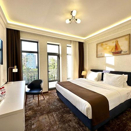 Garnet Mir Hotel Tashkent Bagian luar foto