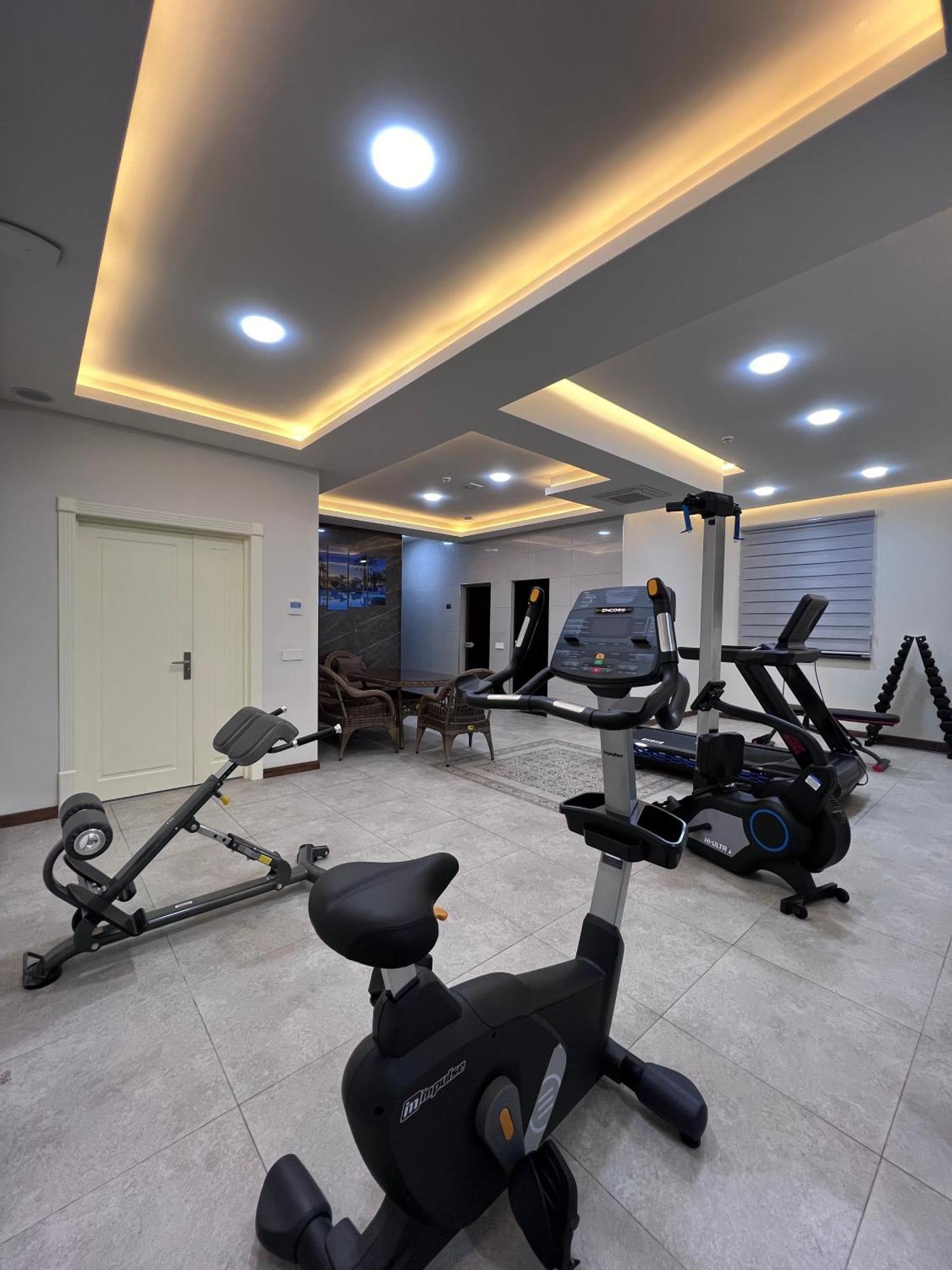 Garnet Mir Hotel Tashkent Bagian luar foto