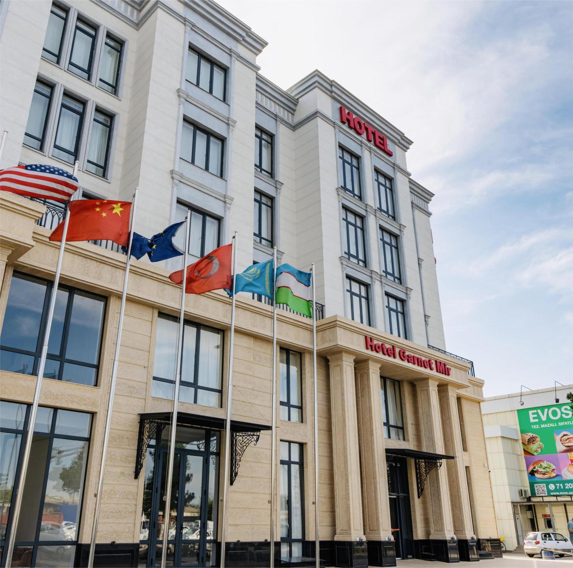 Garnet Mir Hotel Tashkent Bagian luar foto