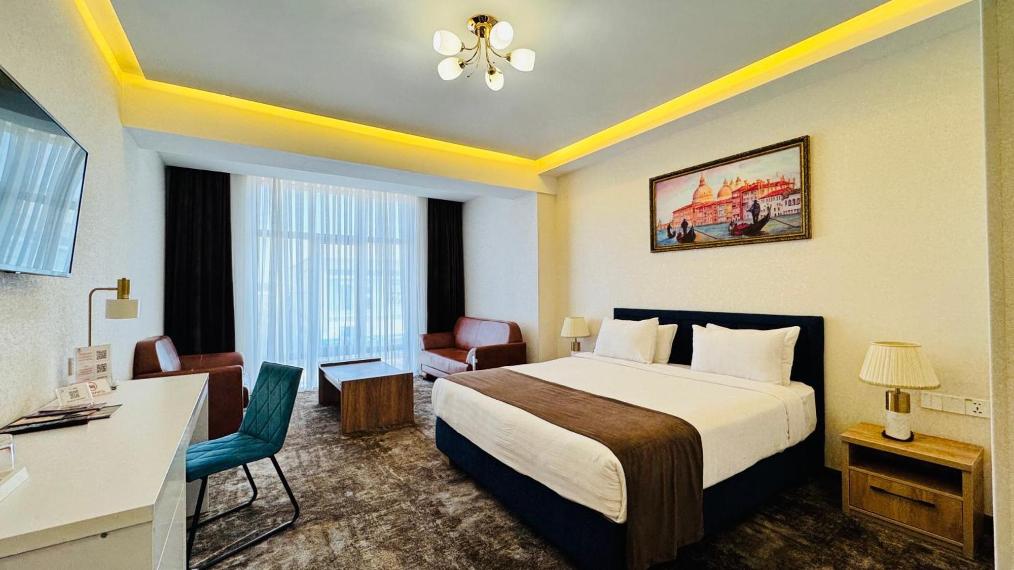 Garnet Mir Hotel Tashkent Bagian luar foto